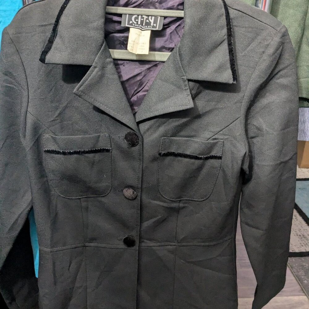 City Triangles Black Blazer Size 7